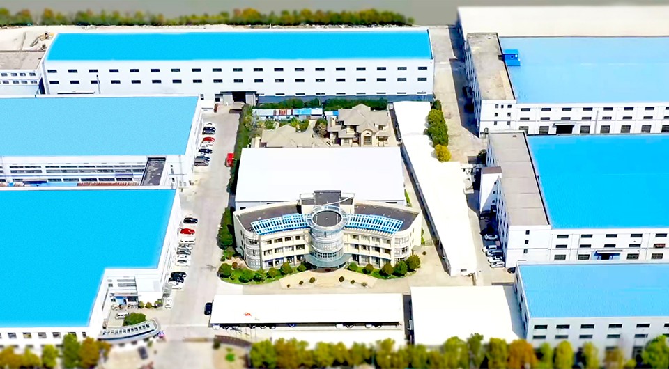 集研發(fā)、生產(chǎn)、銷售于一體 現(xiàn)代化智能加工基地